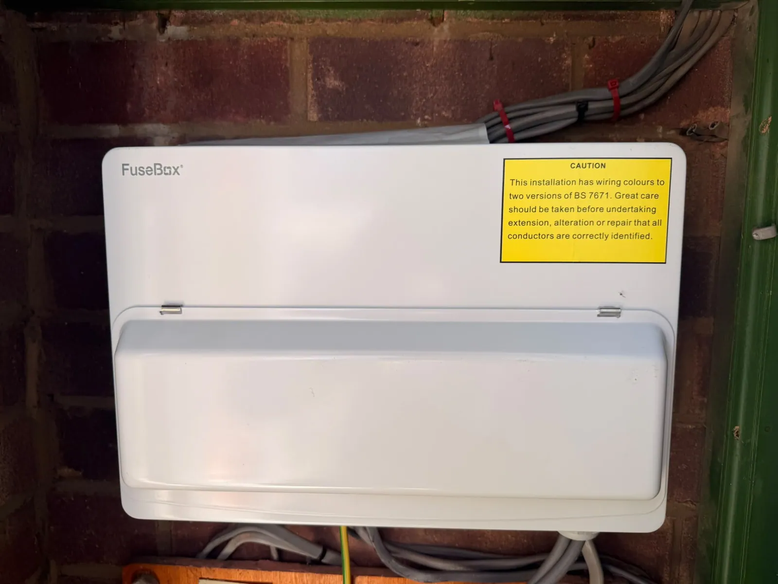 Closed consumer unit cover after a completed upgrade